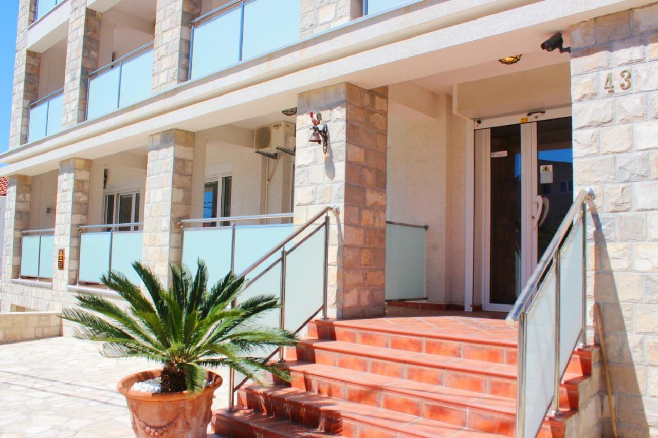 Sunny Hill Residence Bečići Eksteriør billede